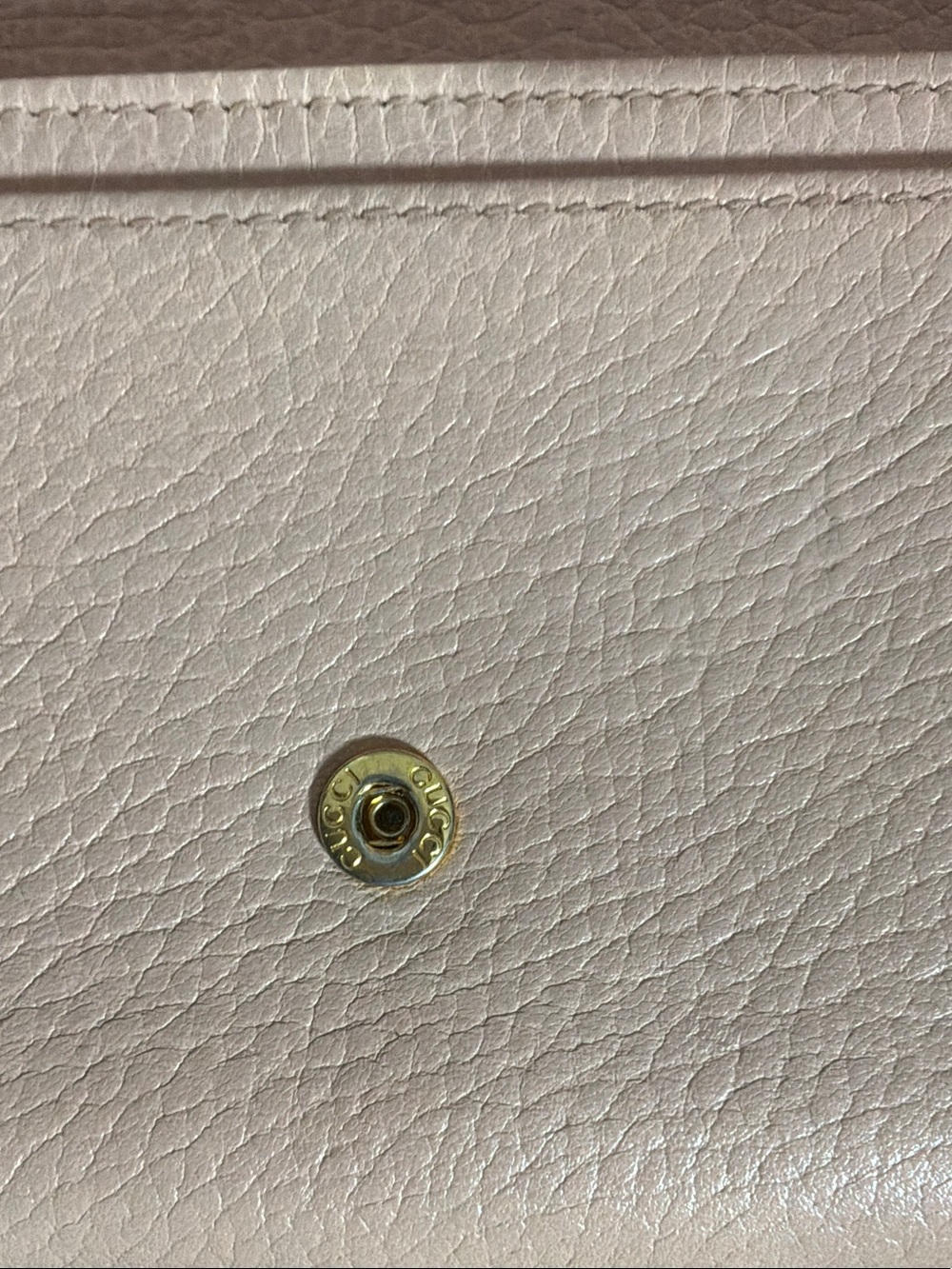 GUCCI | AUTHENTIC LEATHER WALLET ON A CHAIN (WOC) - Picture 4 of 8